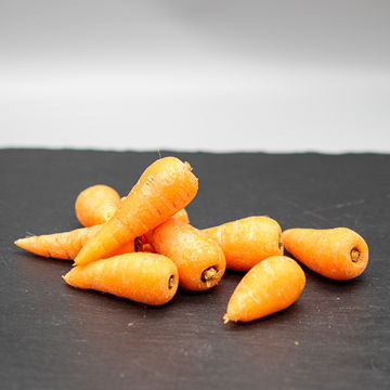 Picture of Pilgrim Fresh Produce Chantenay Carrots (500g Wt)