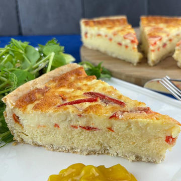 Picture of Roberts Country Fayre Red Pepper & Parmesan Quiche (10ptn)