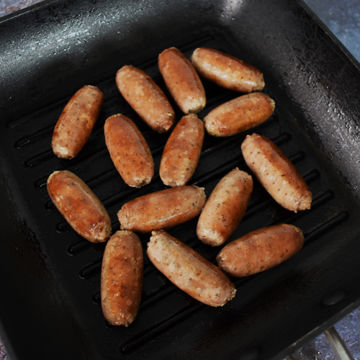 Picture of Penny Lane Lincolnshire Pork Cocktail Sausages (2.27kg)