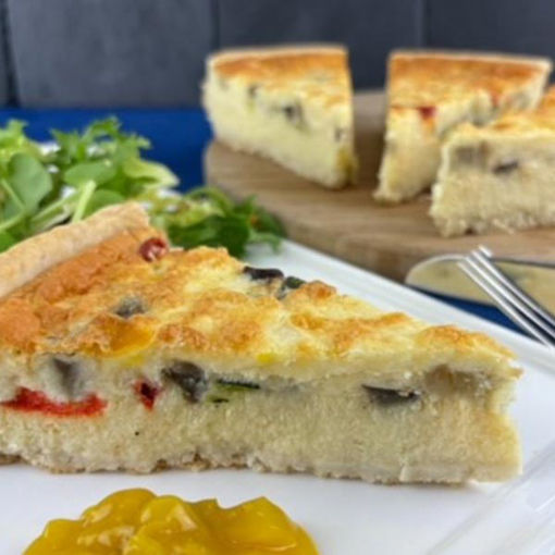 Picture of Roberts Country Fayre Mediterranean Vegetable Quiche (ptn)