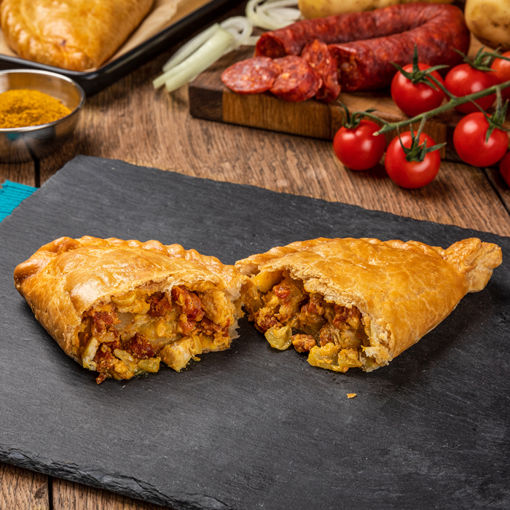 Picture of Proper Cornish Spicy Chicken & Chorizo Pasties (20x283g)