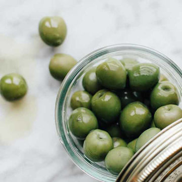 Picture of Silver & Green Nocellara del Belice Olives (6x1.6kg)