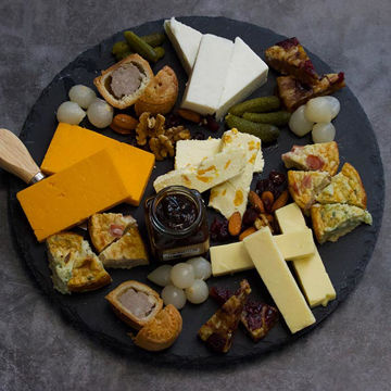 Picture of Bradburys Serve & Share Cheeseboard Selection Pack (2x960g)