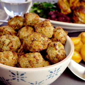 Picture of Blakemans Pork, Onion & Sage Stuffing Balls (10x1kg)