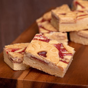 Picture of CAKE Jammie Dodger Blondie (15ptn)