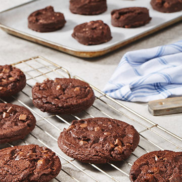 Picture of Chefs' Selections Double Chocolate Chunk Cookie Pucks (90)