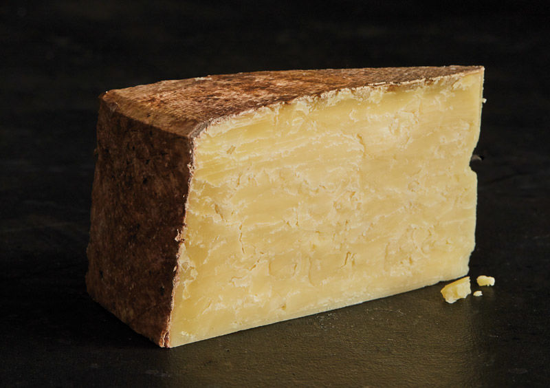 Lincolnshire Poacher Cheese 1/8s (2.5kg app)